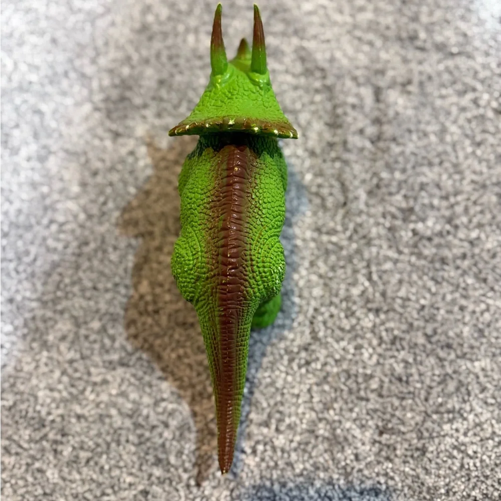 1997 Triceratops Dinosaur Dino Figure Made in China